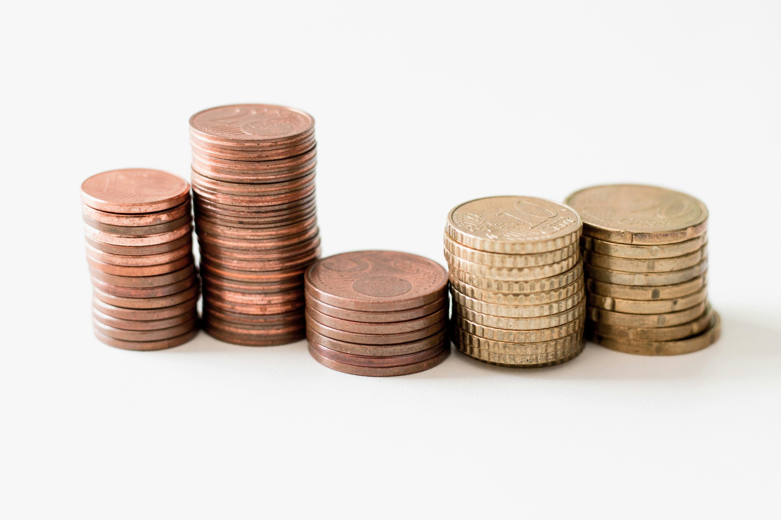 Infographic showing average monthly spending categories