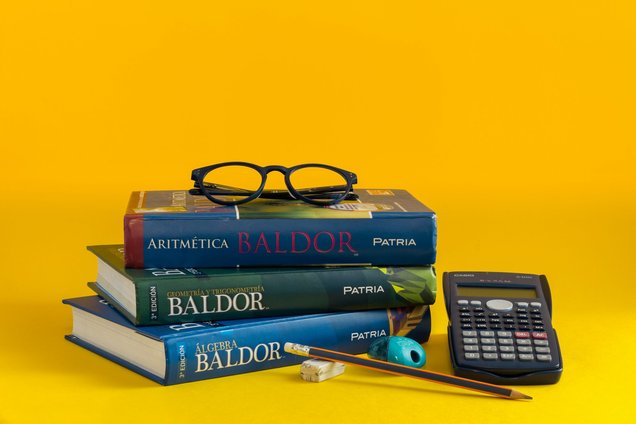 Comparison table of popular debt management courses